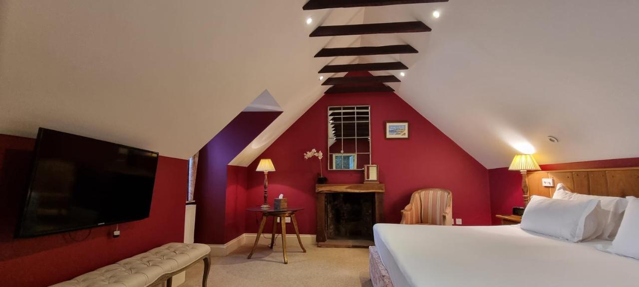 Buccleuch And Queensberry Arms Hotel 4*